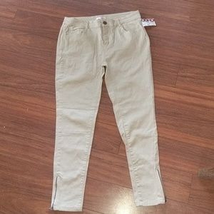Super Soft Ankle Length Twill Pants NWT